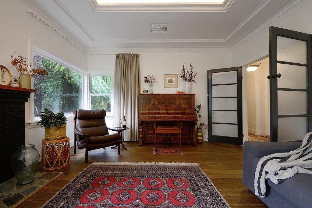 Harrys House Warburton - Peaceful Riverside Cottage In The Perfect Location מראה חיצוני תמונה